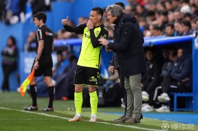 曼联迎来里程碑备战西甲广厦男篮外线爆发备战荷甲，今晚门兴格拉德巴赫官宣签约瞬间刷屏的简单介绍